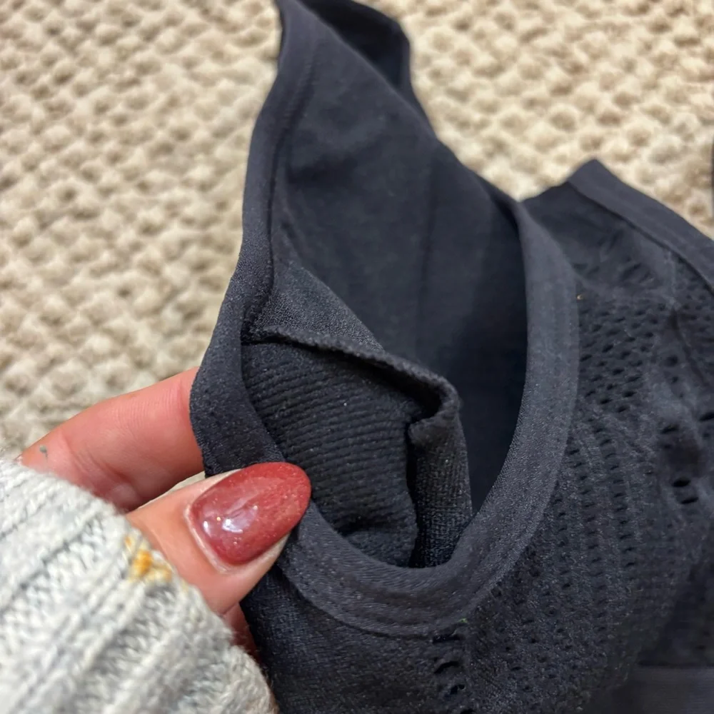Ladies Ryka Brand Black Sports‎ Bra with Laser Cut Back Design Size Medium